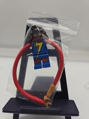 LEGO MS MARVEL MINIFIGURE SUPER HERO LONG ARMS AVENGERS